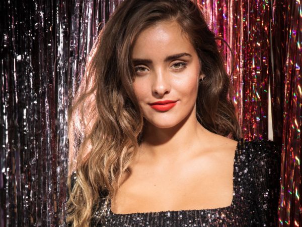 Maquillaje glitter para brillar en Navidad
